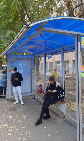 Фотография рекламного носителя, тип: Остановка 1.8x1.2, адрес: 2-я Садовая ул., 2-я Садовая, Саратов, Саратовская область, Россия. Сторона А №586049