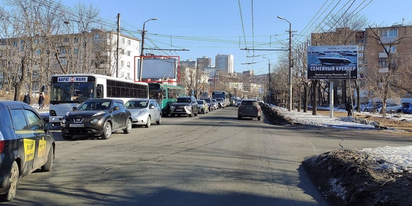 Фотография рекламного носителя, тип: Билборд 3x6, адрес: Русская ул., д.33, Владивосток, Приморский край, Россия. Сторона Б №774864