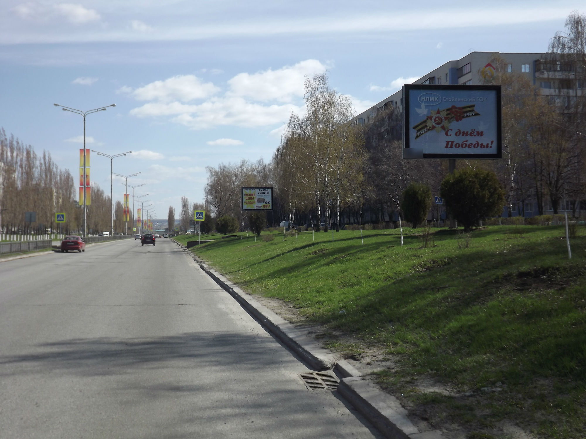 Фотография рекламного носителя, тип: Ситиборд 2.7x3.7, адрес: Жукова мкр., столовая Камелия, поз.2, Старый Оскол, Белгородская область, Россия. Сторона A №566978