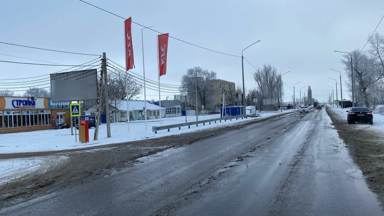 Фотография рекламного носителя, тип: Билборд 3x6, адрес: 50 лет Октября ул. X Советская ул., КФС, Зеленокумск, Ставропольский край, Россия. Сторона Б №1075408