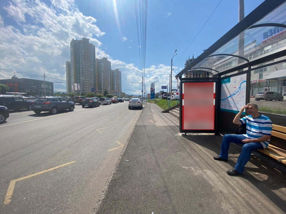 Фотография рекламного носителя, тип: Остановка 1.8x1.2, адрес: Партизана Железняка ул., д.40а, ост. Арена Кристалл, Красноярск, Красноярский край, Россия. Сторона А №1029752