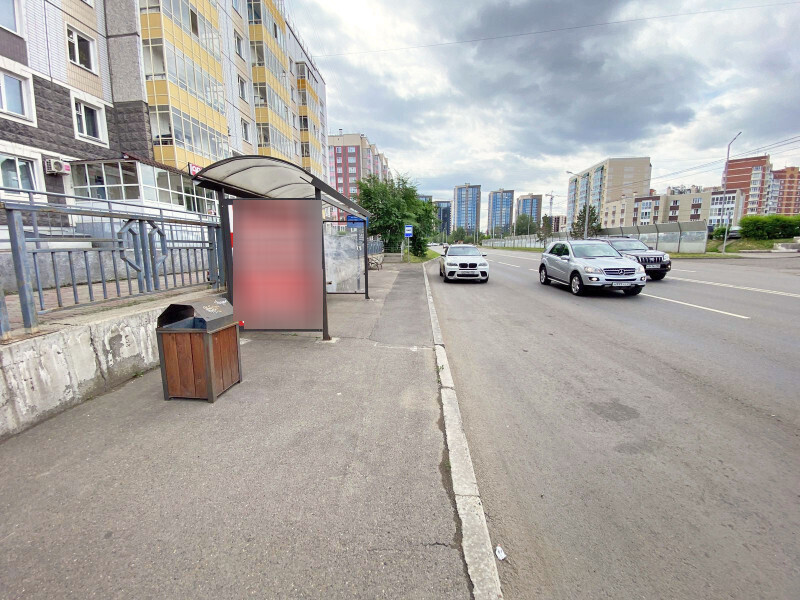 Фотография рекламного носителя, тип: Остановка 1.8x1.2, адрес: Молокова ул., д.1Г, остановка Иннокетьевский, Красноярск, Красноярский край, Россия. Сторона Б №1046560