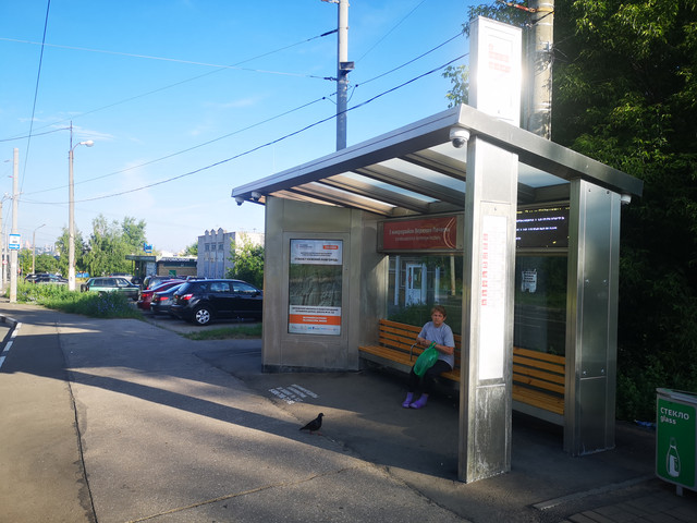 Фотография рекламного носителя, тип: Остановка, адрес: Бринского ул., ост. 3-й микрорайон Верхних Печёр, поз.1, Нижний Новгород, Нижегородская область, Россия. Сторона A1-А10 №871992