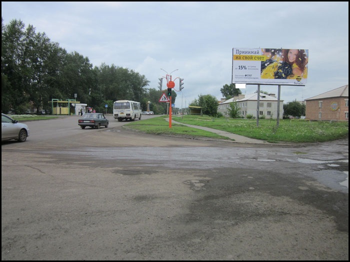 Фотография рекламного носителя, тип: Билборд 3x6, адрес: Шарыпово г., Горького ул., р-н детско-юношеского центра, Красноярск, Красноярский край, Россия. Сторона A №960902