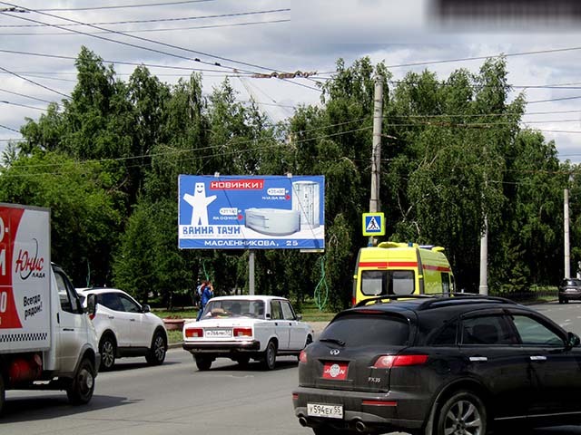 Фотография рекламного носителя, тип: Билборд 3x6, адрес: Богдана Хмельницкого ул. х Лизы Чайкиной ул., поз.1, Омск, Омская область, Россия. Сторона А №850752