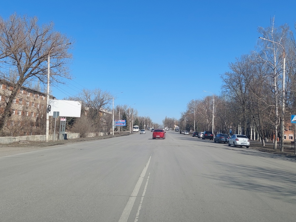 Фотография рекламного носителя, тип: Билборд 3x6, адрес: Ленинского Комсомола пр-т., д.48/2, Шахты, Ростовская область, Россия. Сторона B №403038