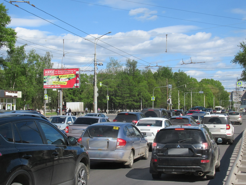 Фотография рекламного носителя, тип: Билборд 3x6, адрес: Прокатова ул. Х Горького ул., Вологда, Вологодская область, Россия. Сторона Б №596180