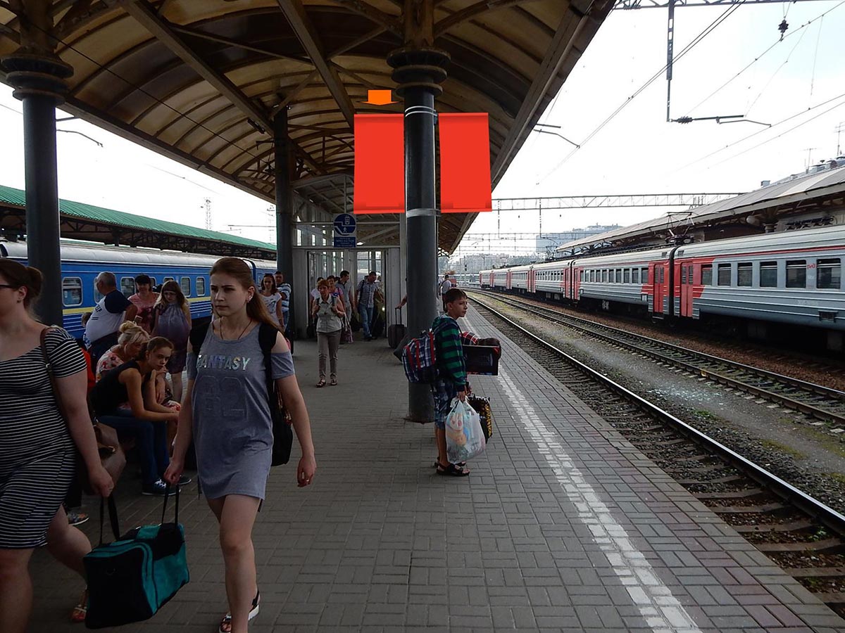 Фотография рекламного носителя, тип: Флаг, адрес: Земляной Вал ул., д.29, платформа №3, поз.86, Москва, Россия. Сторона Б №985972