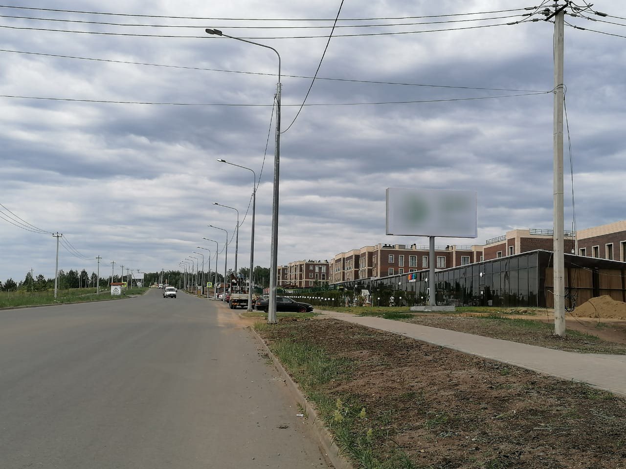 Фотография рекламного носителя, тип: Билборд 3x6, адрес: Лазурная ул., д.1/1, Челябинск, Челябинская область, Россия. Сторона A №874523