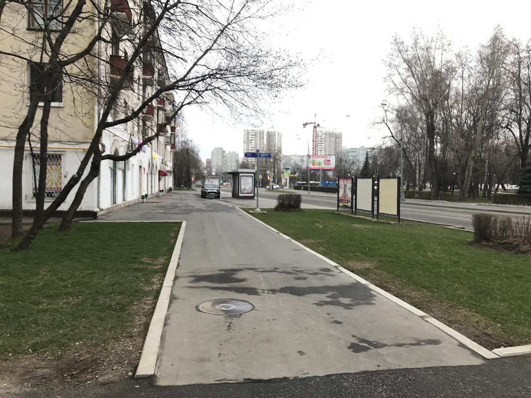 Фотография рекламного носителя, тип: Афиша 1.75x1.8, адрес: Летчика Бабушкина ул., д.23, стенд 1, Москва, Россия. Сторона А2 №865358