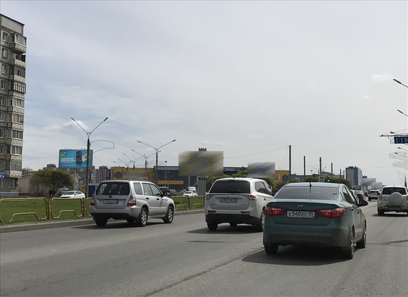 Фотография рекламного носителя, тип: Билборд 3x6, адрес: Октябрьский пр-т., д.42, Череповец, Вологодская область, Россия. Сторона Б №595684