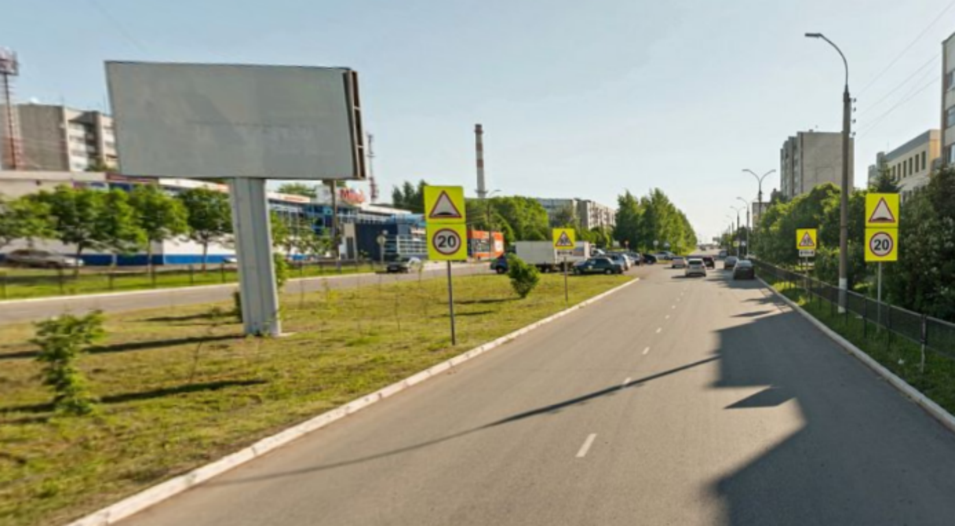 Фотография рекламного носителя, тип: Билборд 3x6, адрес: Интернациональная ул., д.1, Елабуга, Республика Татарстан, Россия. Сторона A2 №871236