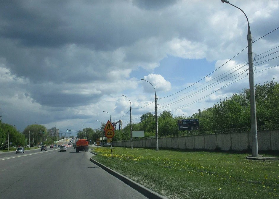 Фотография рекламного носителя, тип: Билборд 3x6, адрес: Студеновская ул., завод Сокол, поз.4, Липецк, Липецкая область, Россия. Сторона A №1075756