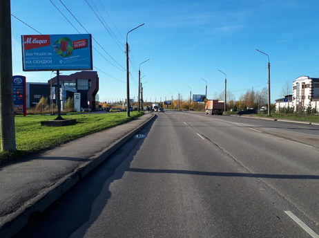 Фотография рекламного носителя, тип: Билборд 3x6, адрес: Державина ул., съезд с Колмовского моста, Великий Новгород, Новгородская область, Россия. Сторона B №715060