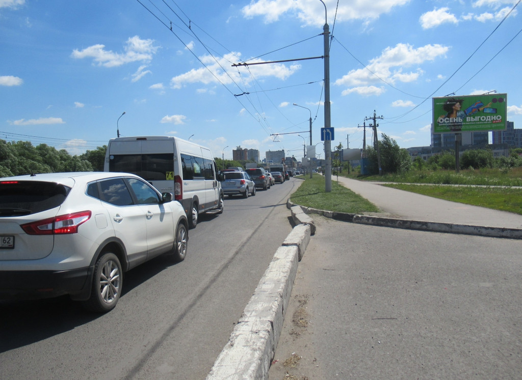 Фотография рекламного носителя, тип: Билборд 3x6, адрес: Московское ш., д.21, Рязань, Рязанская область, Россия. Сторона А1-А3 №793773