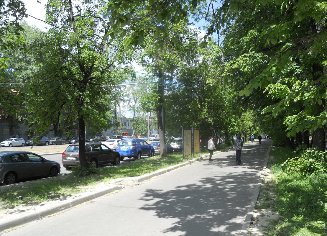 Фотография рекламного носителя, тип: Афиша 1.75x1.8, адрес: Буденного пр-т., д.27, стенд 1, Москва, Россия. Сторона А2 №865963