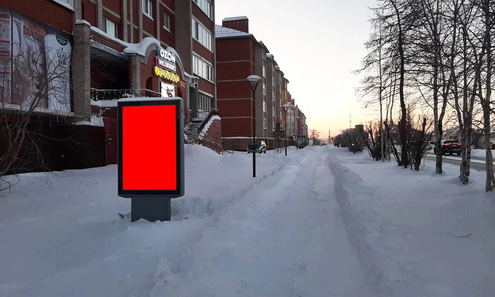 Фотография рекламного носителя, тип: Ситиформат 1.8x1.2, адрес: Республики ул., д.64, Салехард, Ямало-Ненецкий автономный округ, Россия. Сторона Б1-Б6 №1075674