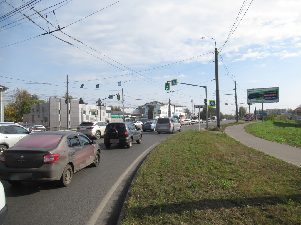 Фотография рекламного носителя, тип: Билборд 3x6, адрес: Полушкина роща ул., д.33, Ярославль, Ярославская область, Россия. Сторона A1-A3 №832733