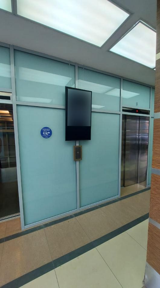 Фотография рекламного носителя, тип: Видеоэкран, адрес: Бизнес-центр «West plaza 1», Рябиновая ул., д.26, стр 1-2, Москва, Россия. Сторона/вариант A №975892