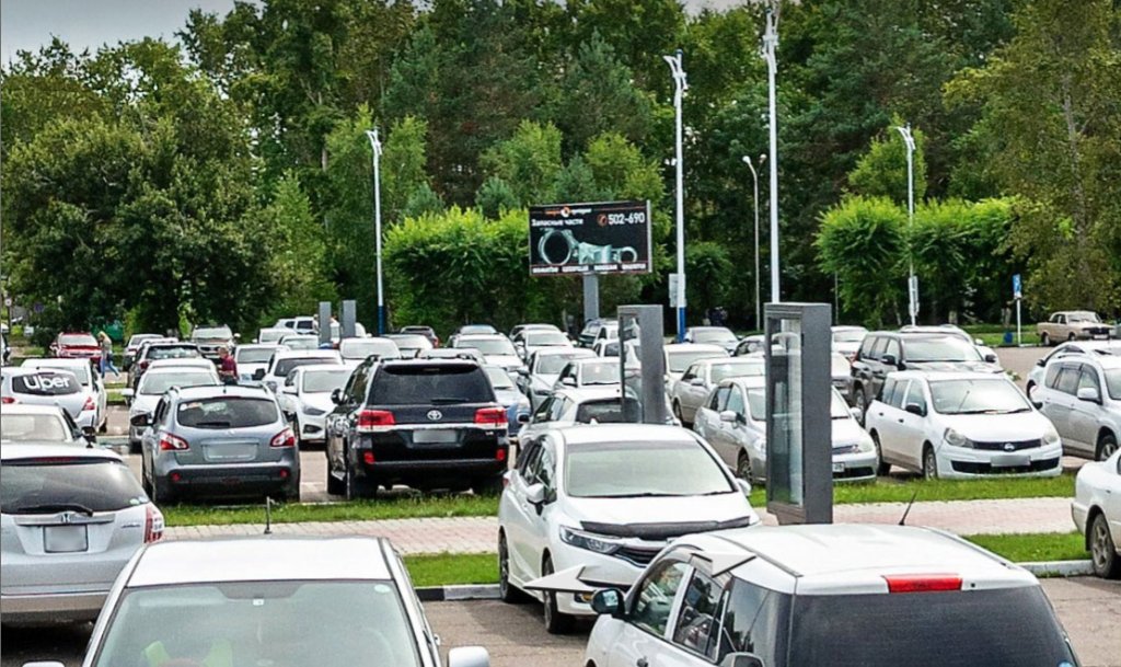 Фотография рекламного носителя, тип: Ситиформат 1.8x1.2, адрес: Привокзальная пл., поз.2, Благовещенск, Республика Башкортостан, Россия. Сторона A №1022132