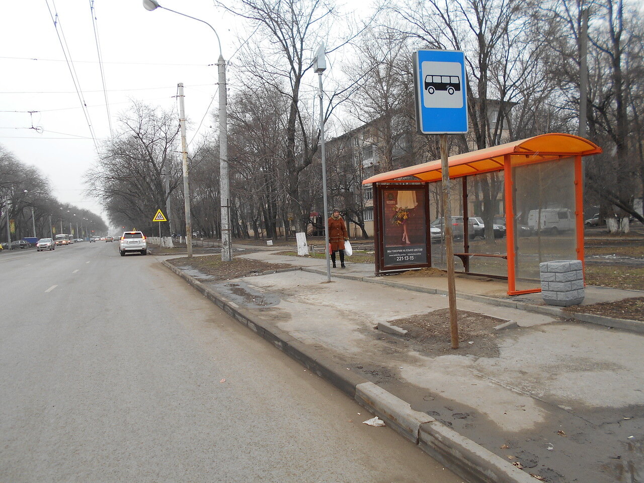 Фотография рекламного носителя, тип: Остановка 1.8x1.2, адрес: Стачки пр-т., ост. ЖД "пл. Тружеников", Ростов-на-Дону, Ростовская область, Россия. Сторона А №831523