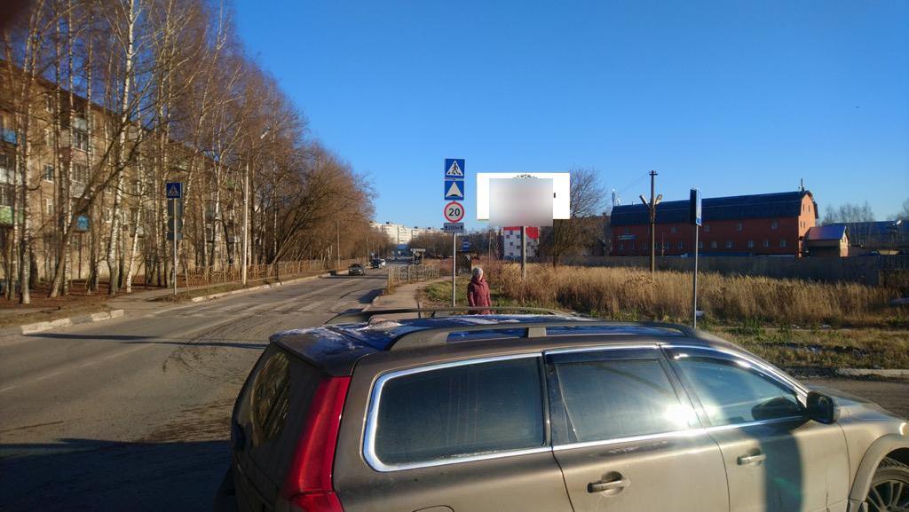 Фотография рекламного носителя, тип: Билборд 3x6, адрес: Южная ул., д.32, Павловский Посад, Московская область, Россия. Сторона А №863717