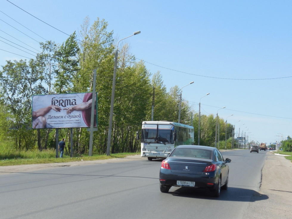 Фотография рекламного носителя, тип: Билборд 3x6, адрес: Архитекторов б-р., д.14а, поз.2, Омск, Омская область, Россия. Сторона В №1009712