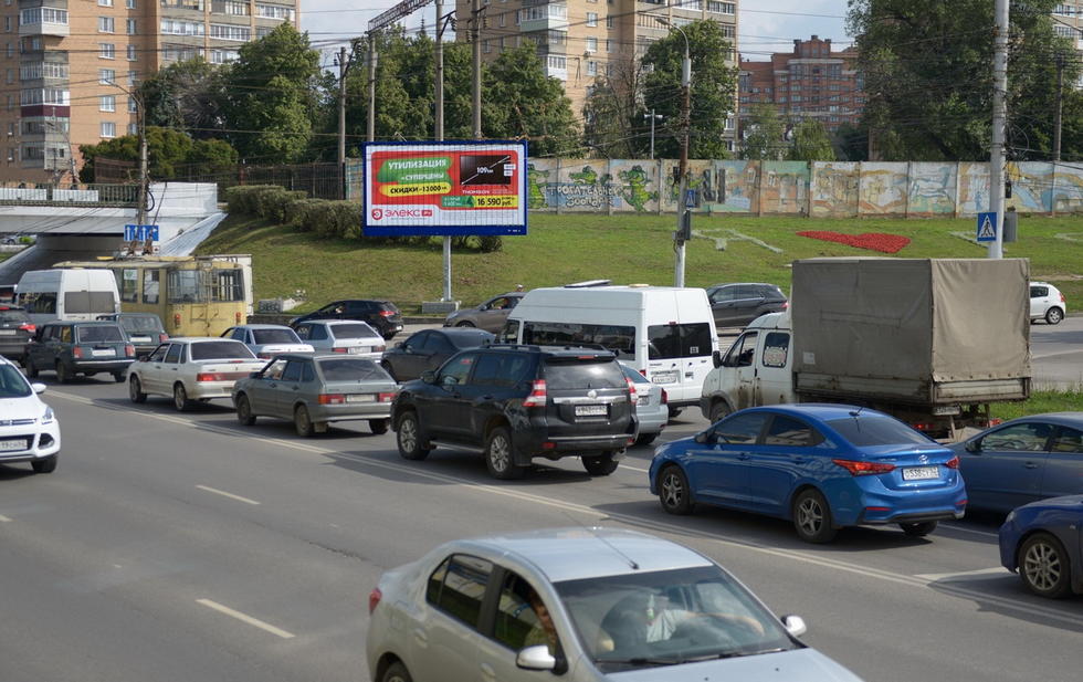 Фотография рекламного носителя, тип: Билборд 3x6, адрес: Московское ш., д.1 Х Михайловское ш., Рязань, Рязанская область, Россия. Сторона A1-A3 №327015