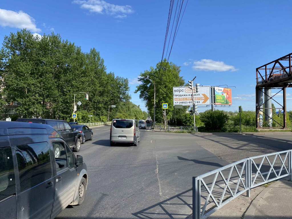 Фотография рекламного носителя, тип: Билборд 3x6, адрес: Калинина ул. Х Дорожная ул., Ярославль, Ярославская область, Россия. Сторона A11-A13 №569465