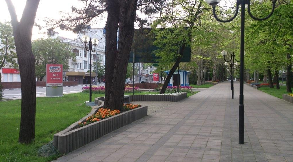 Фотография рекламного носителя, тип: Нестандартный ситиформат, адрес: Советов ул., д.22, Новороссийск, Краснодарский край, Россия. Сторона Б №587822