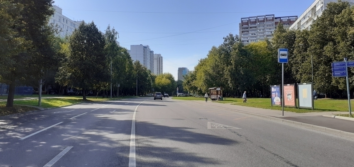 Фотография рекламного носителя, тип: Афиша 1.75x1.8, адрес: Шипиловская ул., д.57, стенд 2, Москва, Россия. Сторона А1 №883906