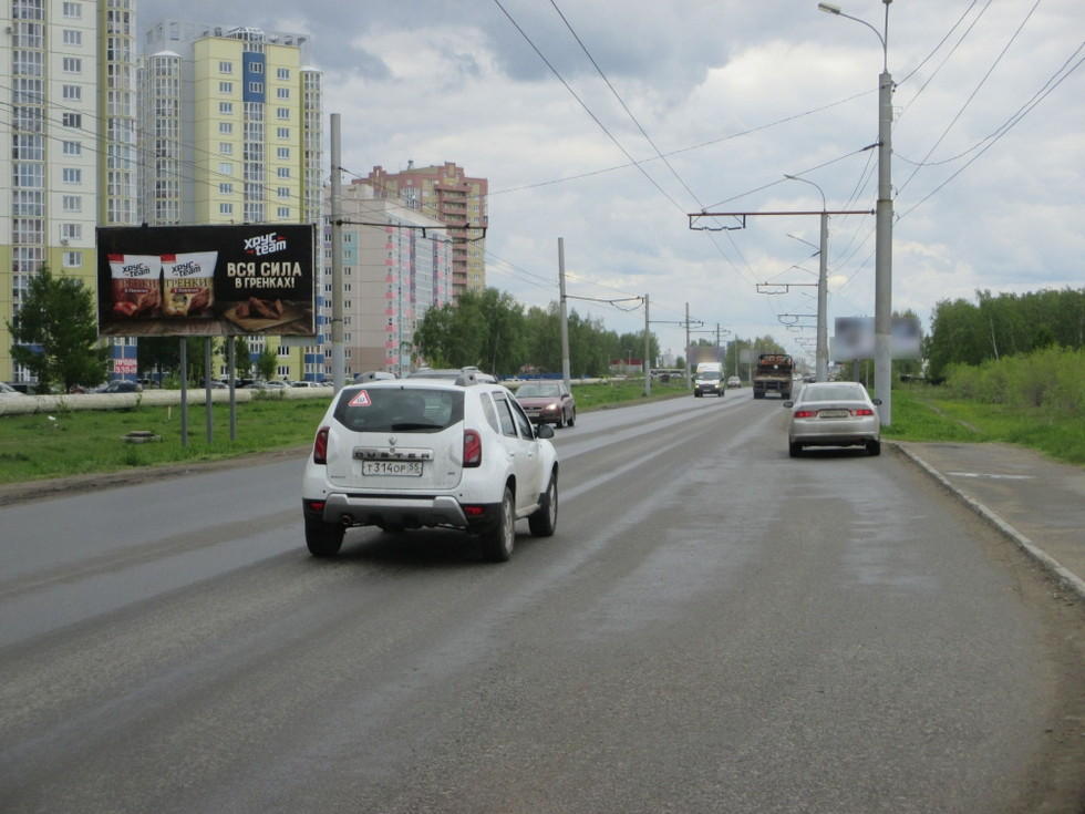 Фотография рекламного носителя, тип: Билборд 3x6, адрес: Архитекторов б-р., д.13/3, Омск, Омская область, Россия. Сторона В №1009708