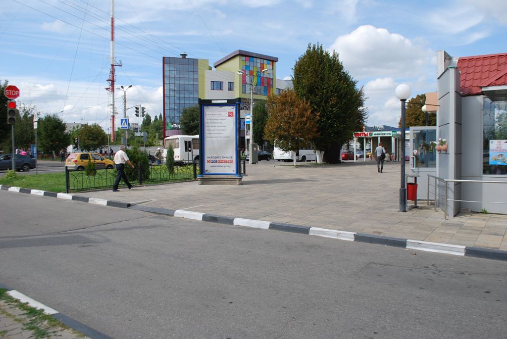 Фотография рекламного носителя, тип: Пиллар 3x1.4, адрес: Ватутина пр-т., Белгород, Белгородская область, Россия. Сторона А №344143