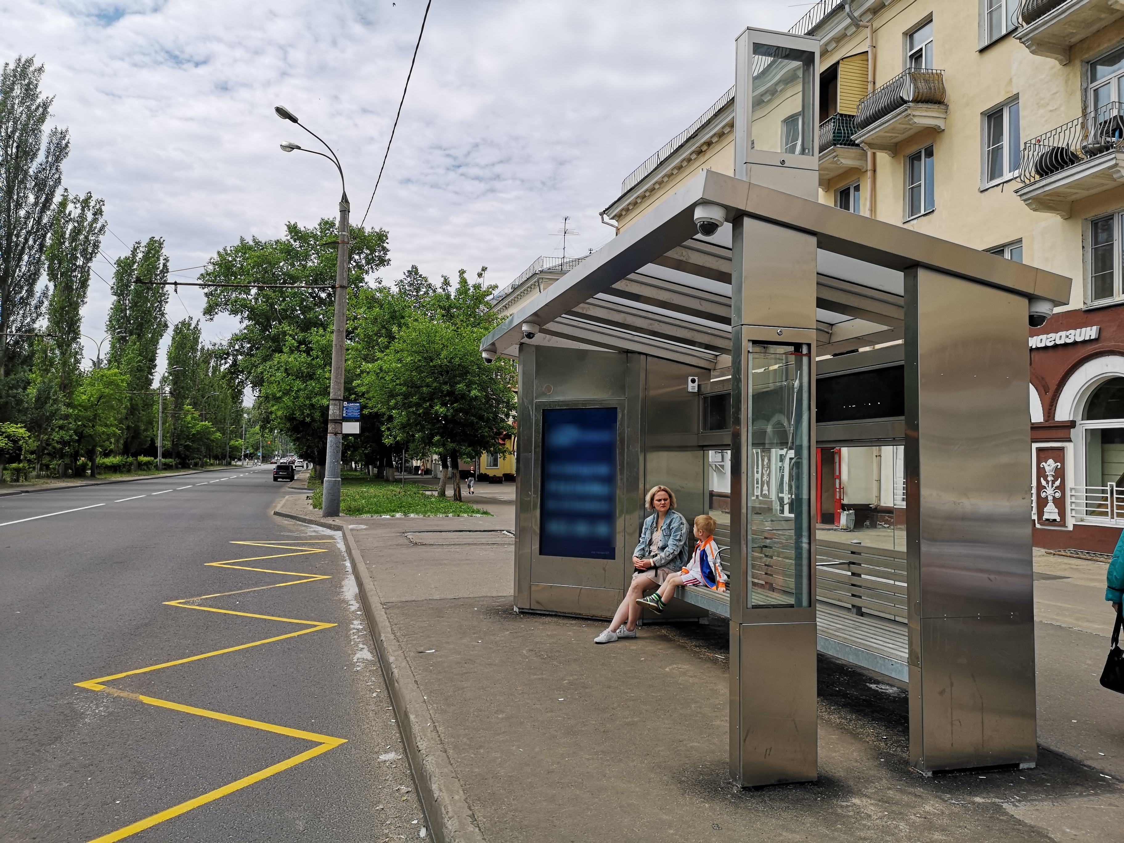 Фотография рекламного носителя, тип: Остановка, адрес: Дьяконова ул., ост. Дьяконова ул., поз.1, Нижний Новгород, Нижегородская область, Россия. Сторона A+В №1005822