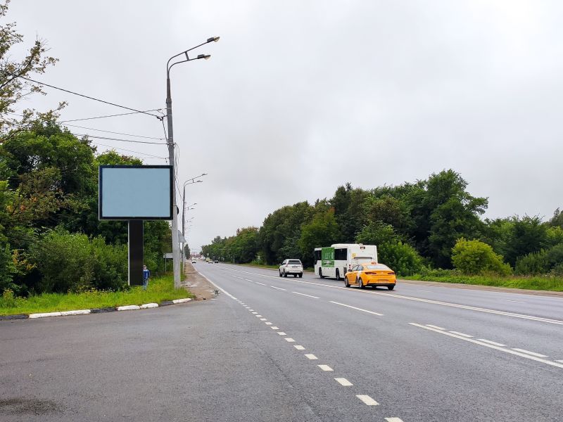 Фотография рекламного носителя, тип: Ситиборд 2.7x3.7, адрес: Новоугличское ш., д.73, корп.2, Сергиев Посад, Московская область, Россия. Сторона Б1-Б5 №1079387