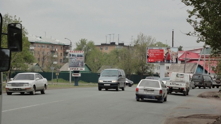 Фотография рекламного носителя, тип: Билборд 3x6, адрес: Короленко ул., д.12, Уссурийск, Приморский край, Россия. Сторона А1-А3 №791456