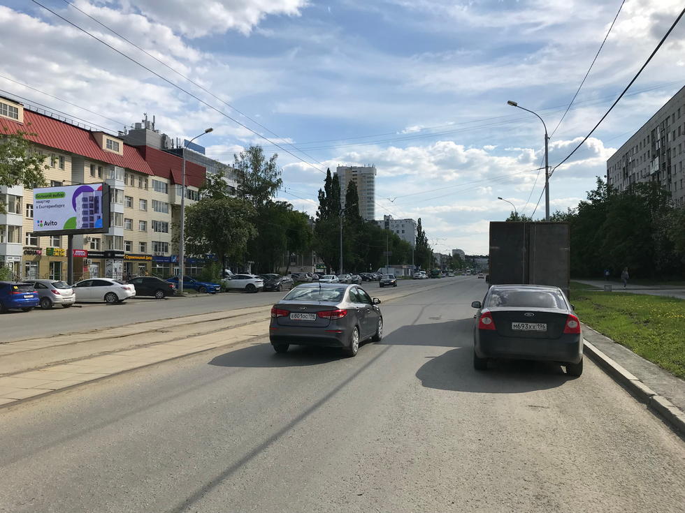 Фотография рекламного носителя, тип: Билборд 3x6, адрес: Белореченская ул., д.13-1, Екатеринбург, Свердловская область, Россия. Сторона Б №981467