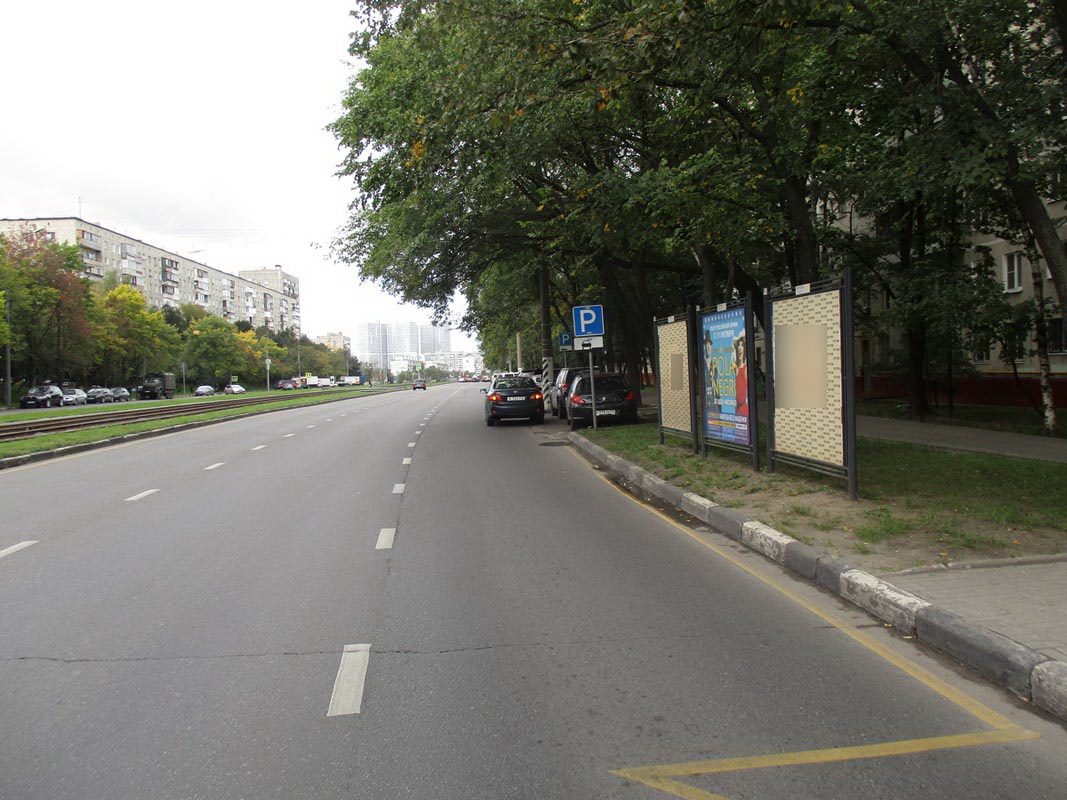 Фотография рекламного носителя, тип: Афиша 1.75x1.8, адрес: Чертановская ул., д.21, стенд 1, Москва, Россия. Сторона А1 №866652