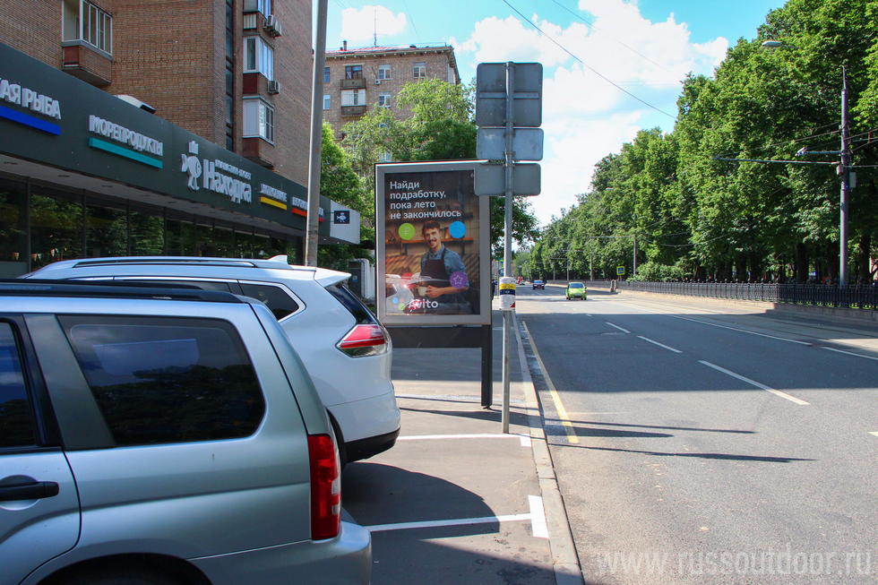 Фотография рекламного носителя, тип: Ситиформат 1.8x1.2, адрес: Серпуховский Вал ул., д.11, Москва, Россия. Сторона Б №502073