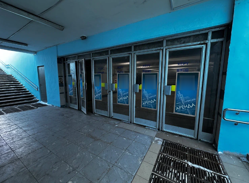 Фотография рекламного носителя, тип: Постер/баннер, адрес: Станция метро «Горки», Казань, Республика Татарстан, Россия. Сторона/вариант №1097527