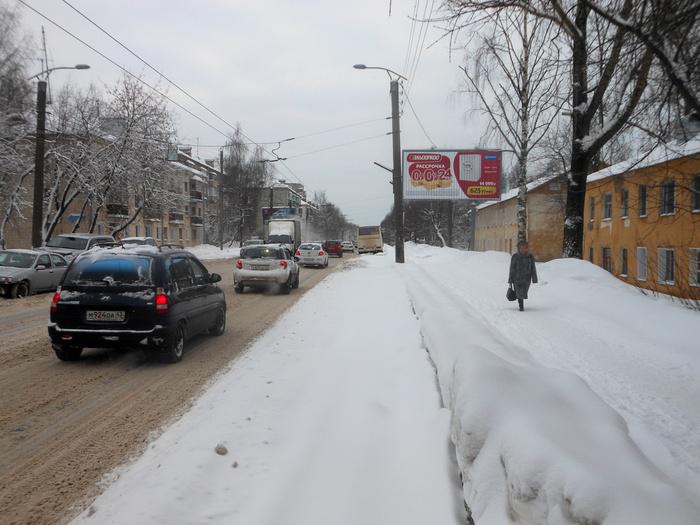 Фотография рекламного носителя, тип: Билборд 3x6, адрес: Попова ул., д.5, Киров, Кировская область, Россия. Сторона А1-A3 №626383
