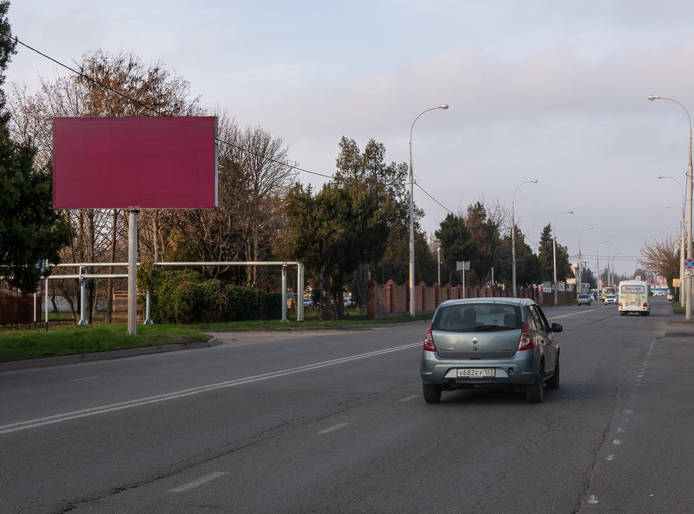 Фотография рекламного носителя, тип: Билборд 3x6, адрес: Сормовская ул. Х Лизы Чайкиной ул., Краснодар, Краснодарский край, Россия. Сторона Б №1020791