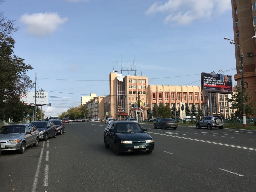 Фотография рекламного носителя, тип: Билборд 3x6, адрес: Ботевградская ул. Х Коммунистическая ул., район МЖК, Саранск, Республика Мордовия, Россия. Сторона A №855090