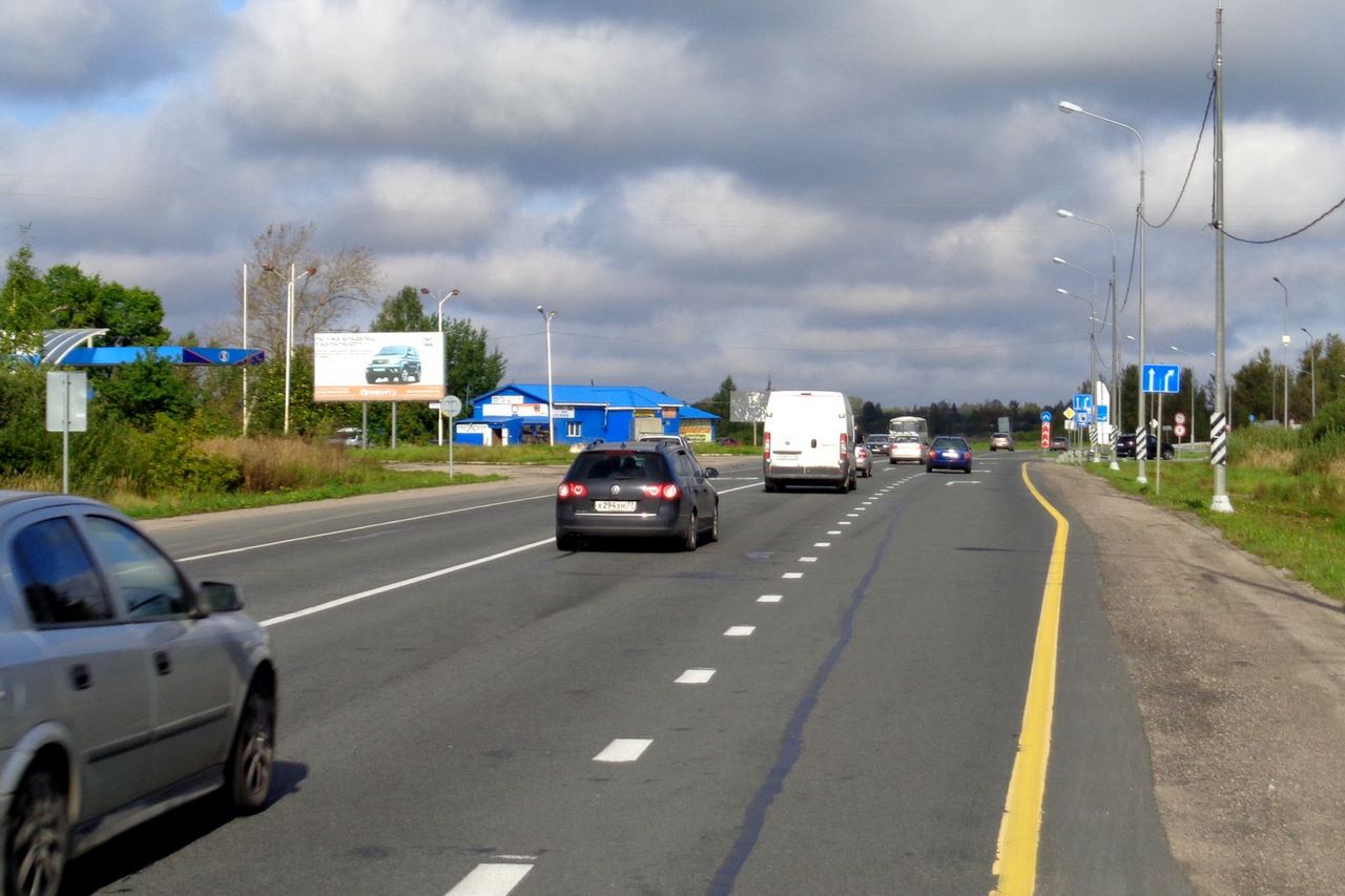 Фотография рекламного носителя, тип: Билборд 3x6, адрес: Остров г., К.Маркса ул., д.92, Псков, Псковская область, Россия. Сторона В №626675
