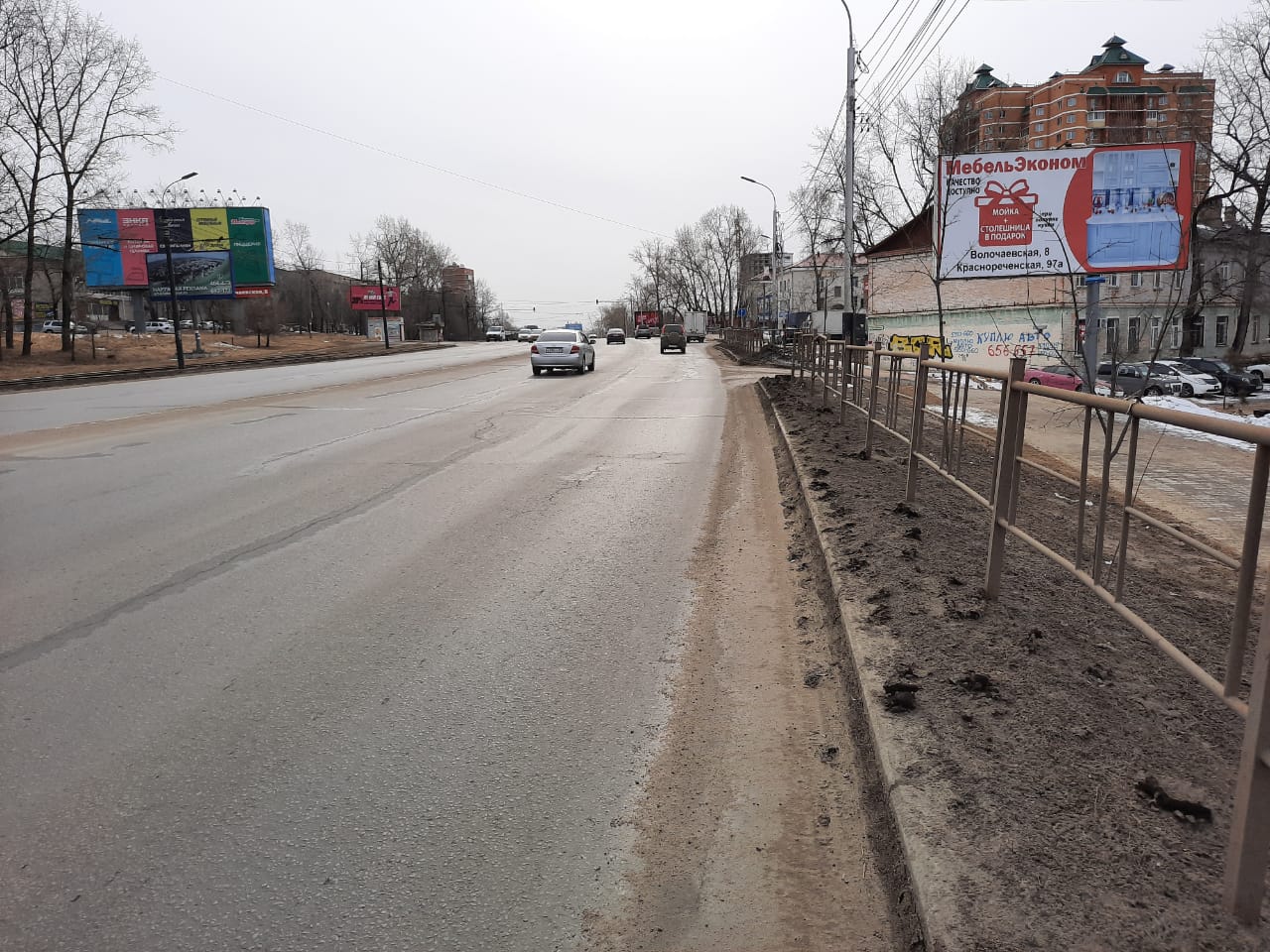 Фотография рекламного носителя, тип: Билборд 3x6, адрес: Волочаевская ул., д.11, Хабаровск, Хабаровский край, Россия. Сторона А №971320