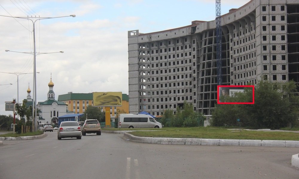 Фотография рекламного носителя, тип: Билборд 3x6, адрес: Жукова ул., д.17, Нижневартовск, Ханты-Мансийский автономный округ – Югра, Россия. Сторона А №676184