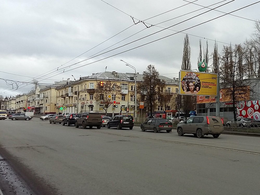 Фотография рекламного носителя, тип: Билборд 3x6, адрес: Айская ул., д.64, Уфа, Республика Башкортостан, Россия. Сторона А1-А3 №746052