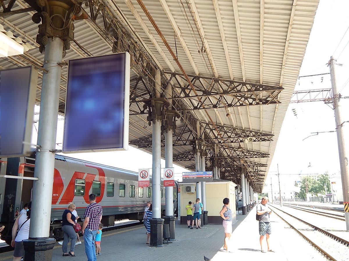 Фотография рекламного носителя, тип: Ситиформат 1.8x1.2, адрес: Генерала Черняховского пл., д.1, платформа №2, поз.4, Воронеж, Воронежская область, Россия. Сторона Б №987262