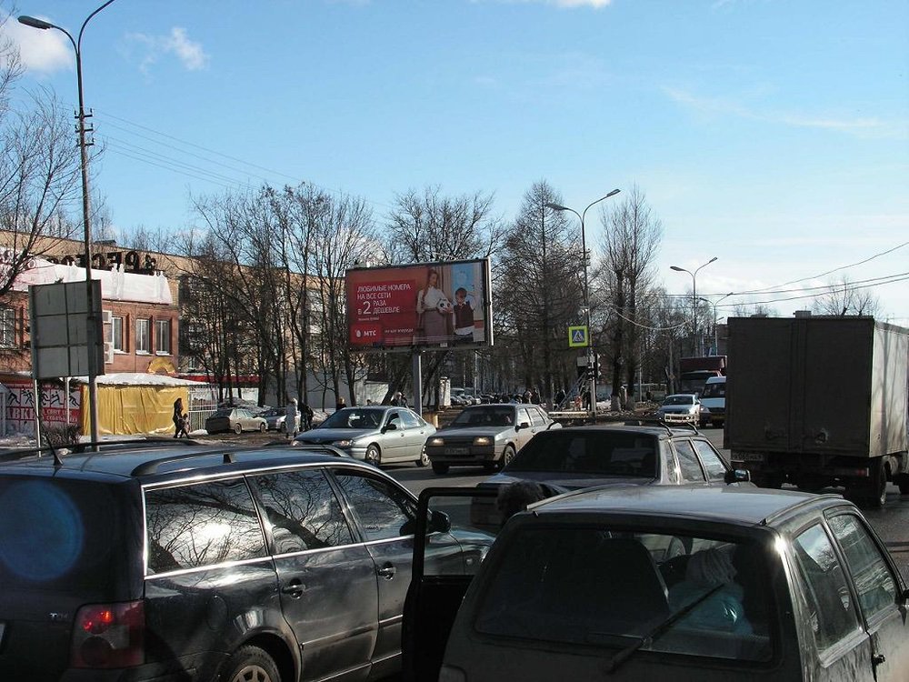 Фотография рекламного носителя, тип: Билборд 3x6, адрес: Кутузова ул., д.2, Смоленск, Смоленская область, Россия. Сторона Б №749221