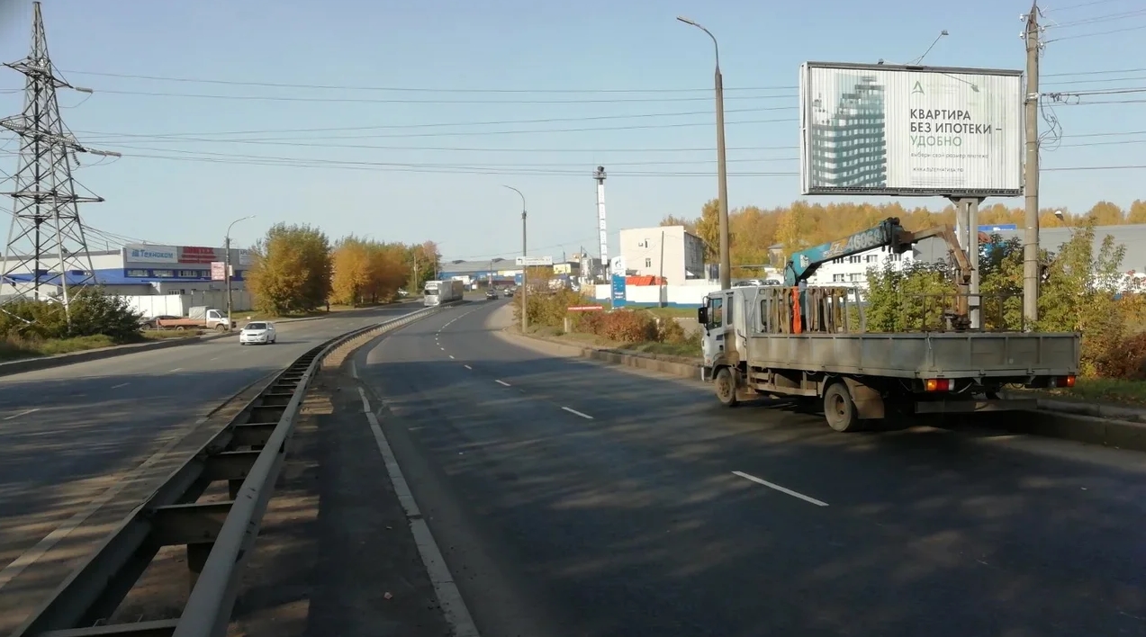 Фотография рекламного носителя, тип: Билборд 3x6, адрес: Производственная ул., д.50/2, Киров, Кировская область, Россия. Сторона A №840269